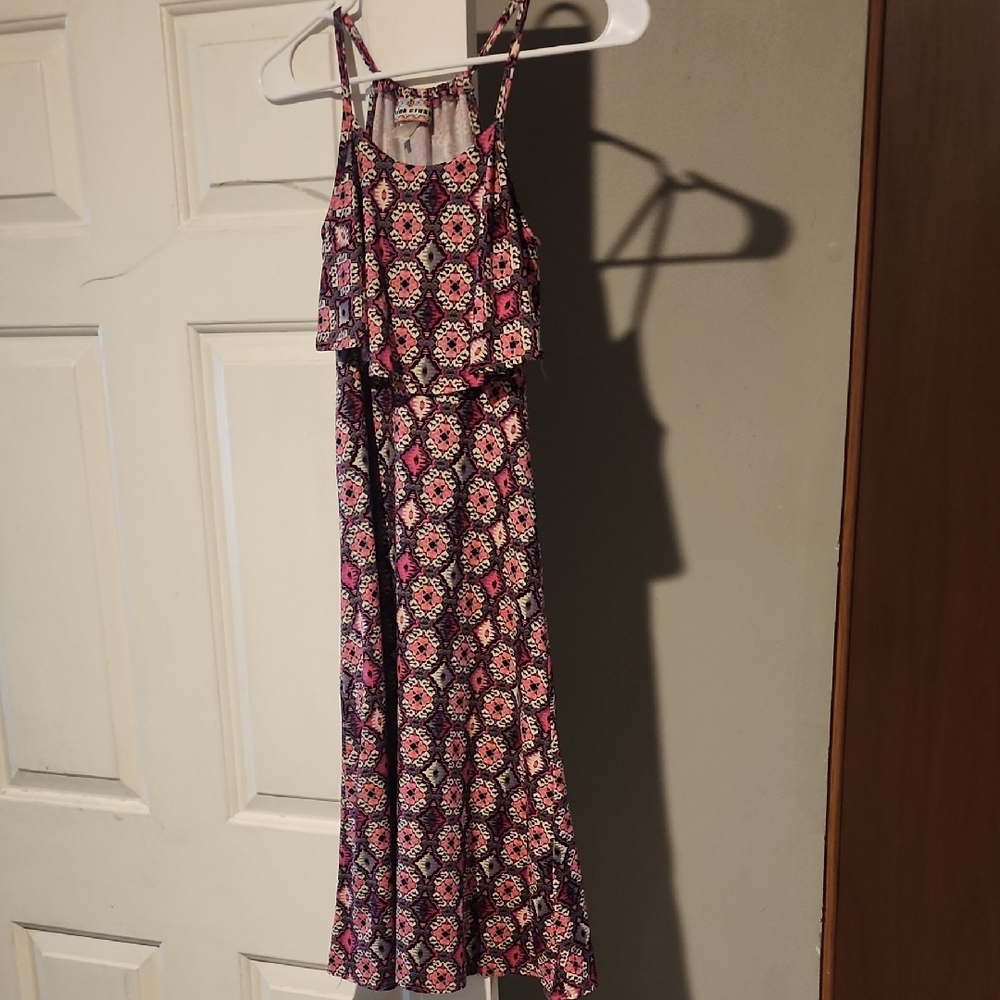 Floral Maxi Dress with Pink and White Pattern
